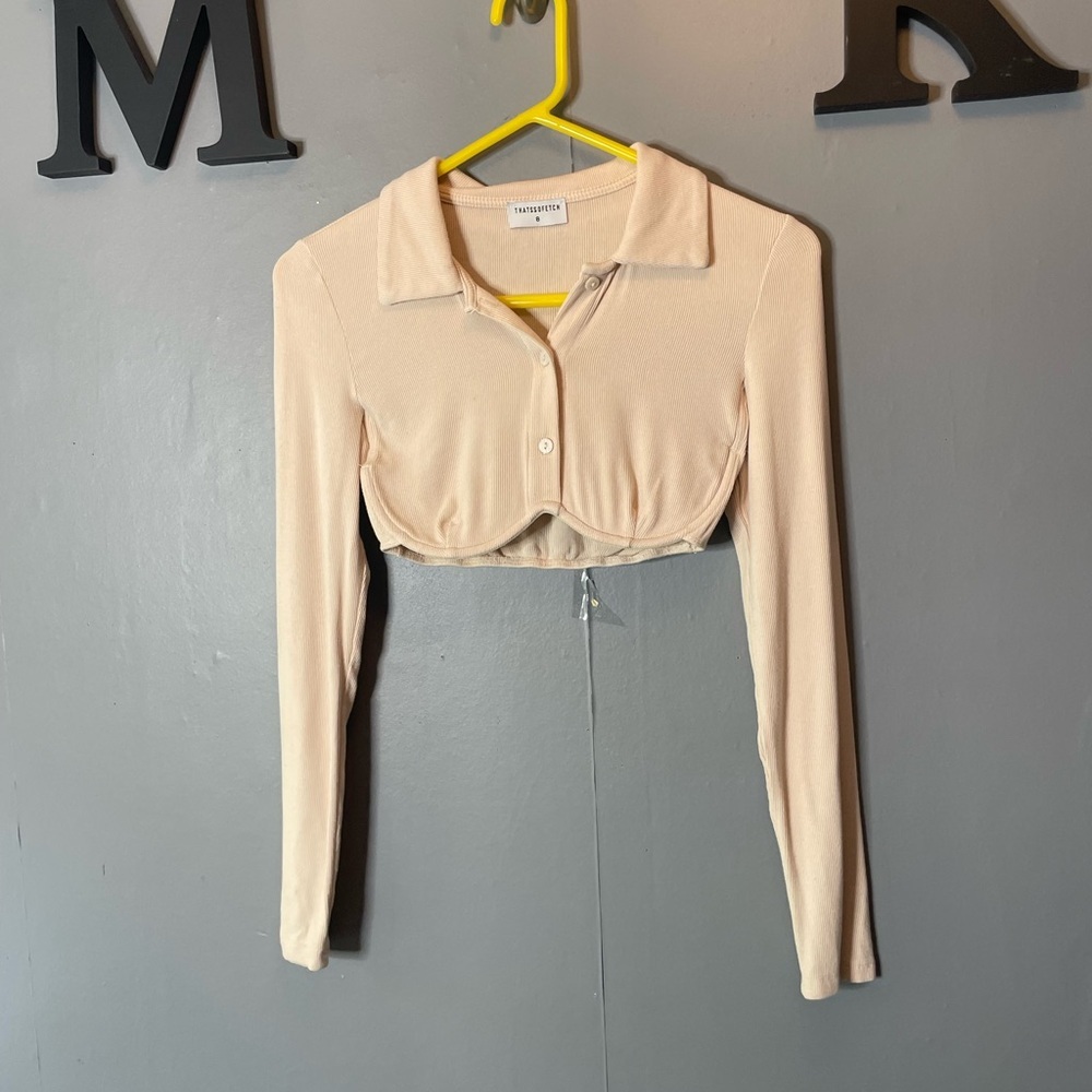 ThatsSoFetch Cream Fitted Collared Underwire Long Sleeve Crop Top size 8